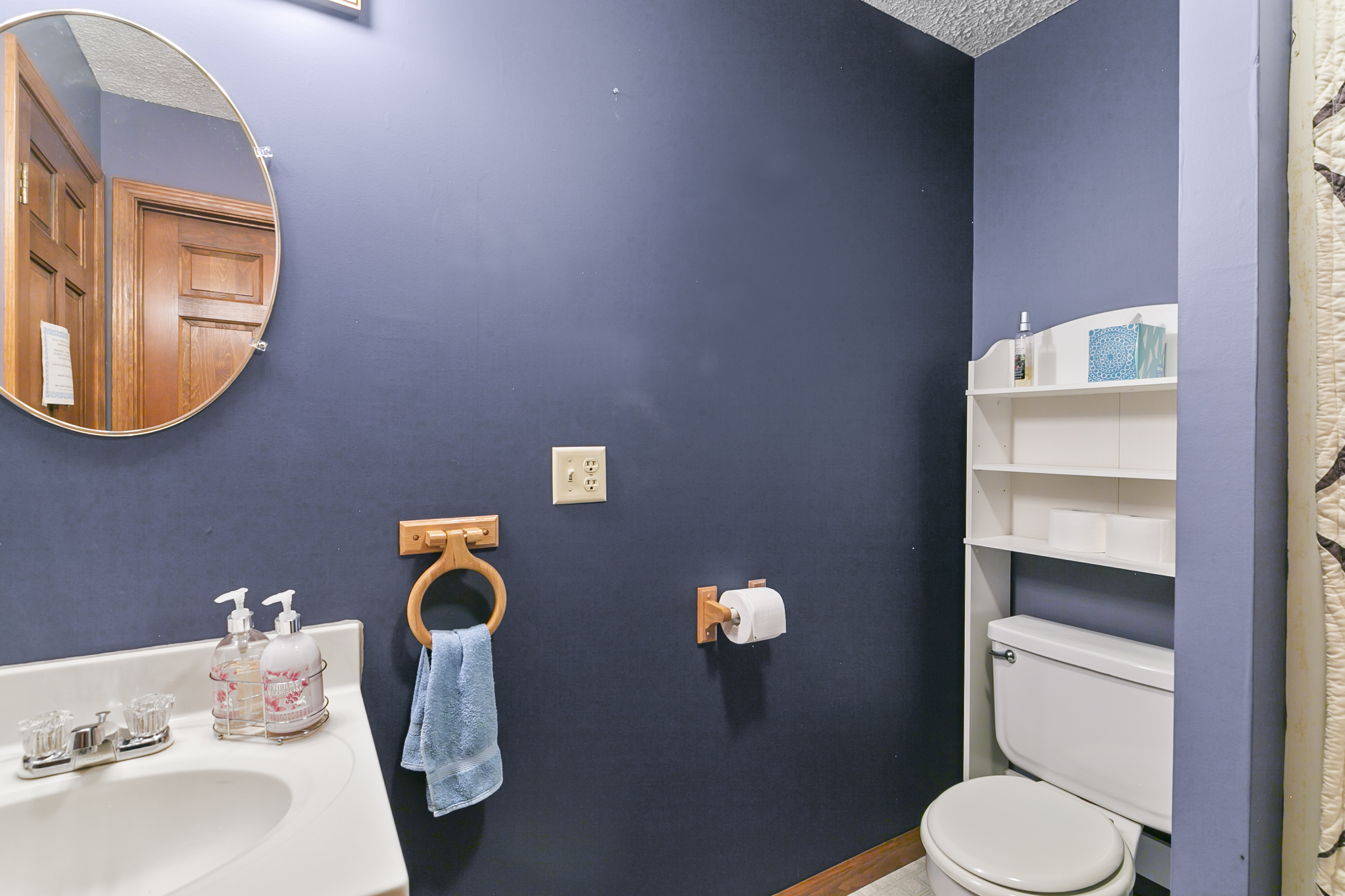 825 South Broadway Street Pendleton, IN 46064 - Photo 27 of 35