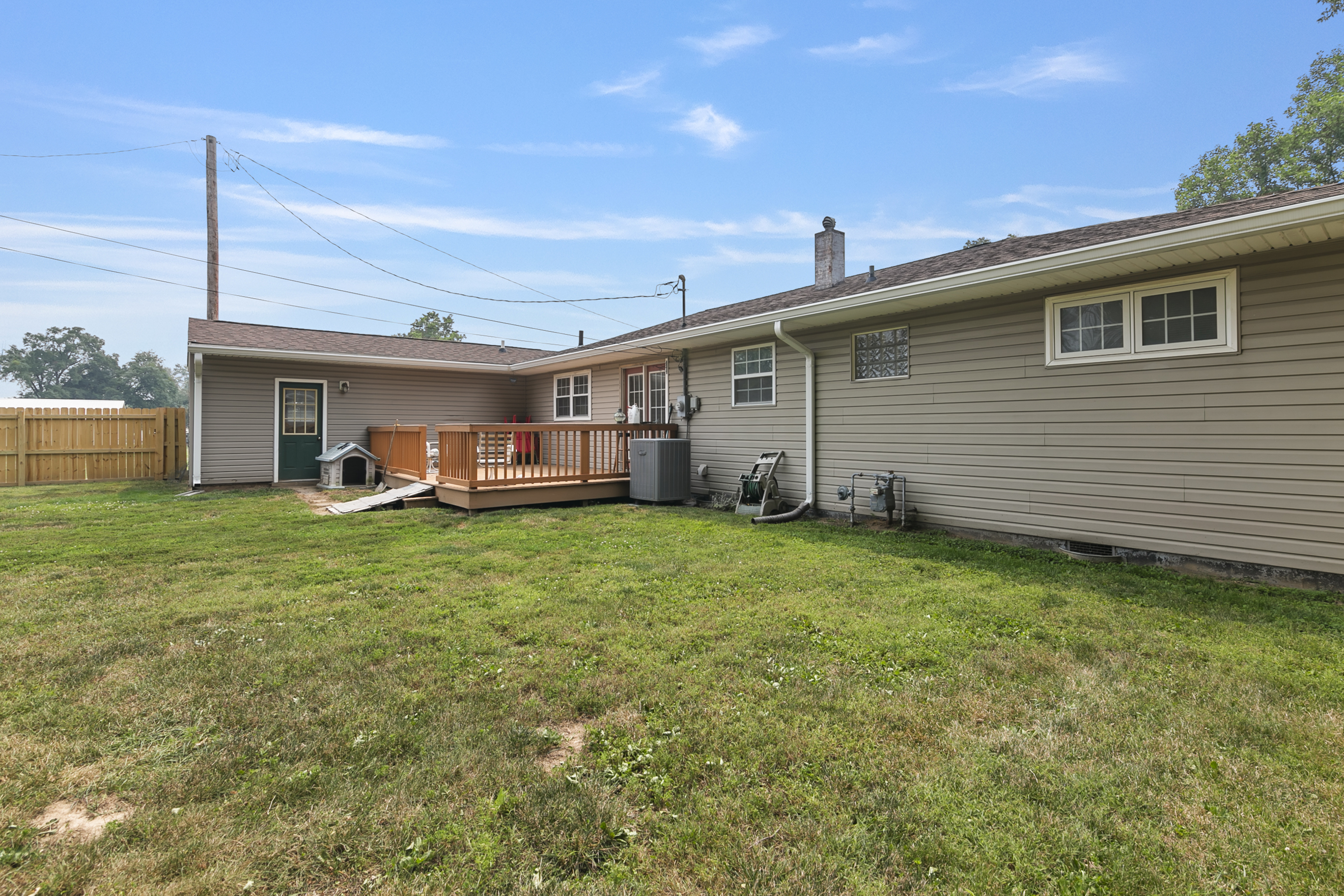 825 South Broadway Street Pendleton, IN 46064 - Photo 31 of 35