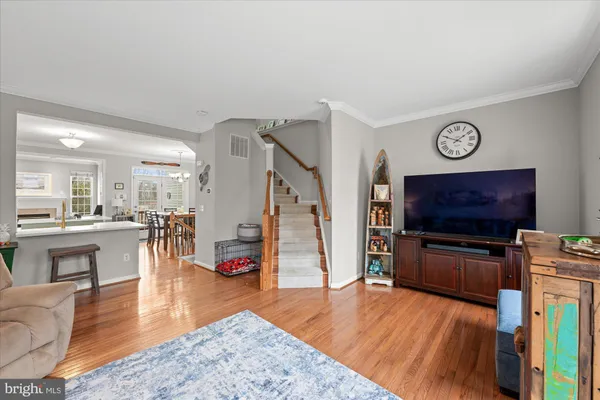 $4,600 | 5076 Grimm Drive, Alexandria, VA 22304