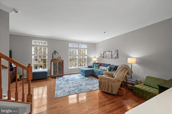 $4,600 | 5076 Grimm Drive, Alexandria, VA 22304