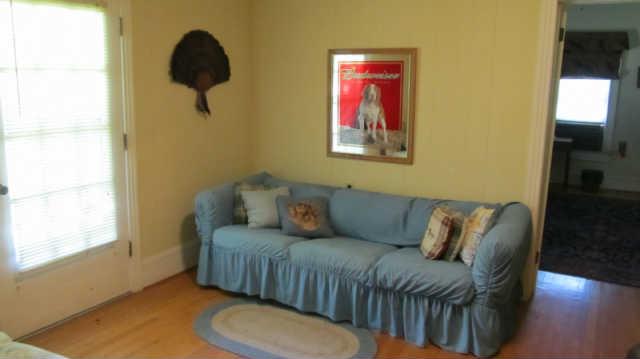 1543 Rutledge Lane Lewisburg, TN 37091 - Photo 9 of 20 a living room with furniture and a window