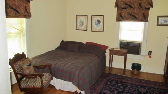1543 Rutledge Lane Lewisburg, TN 37091 - Photo 10 of 20 a bedroom with a bed and a window