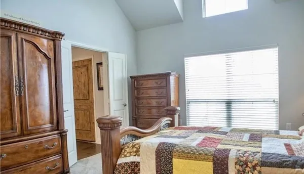 $369,000 | 883 Birds Fort Trail, Arlington, TX 76005