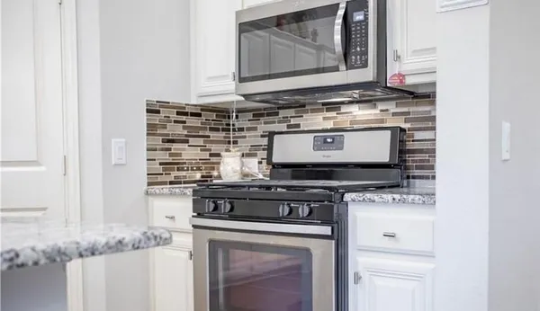 $369,000 | 883 Birds Fort Trail, Arlington, TX 76005