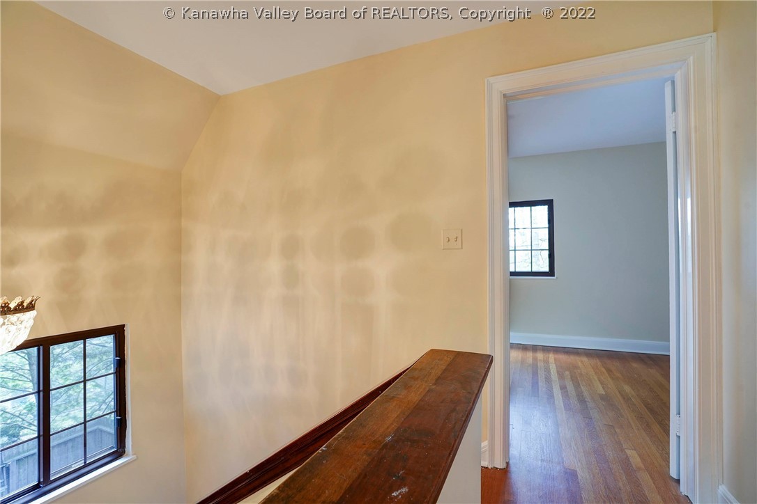 905 Highland Road Charleston, WV 25302 - Photo 21 of 39 Gallery Image 21