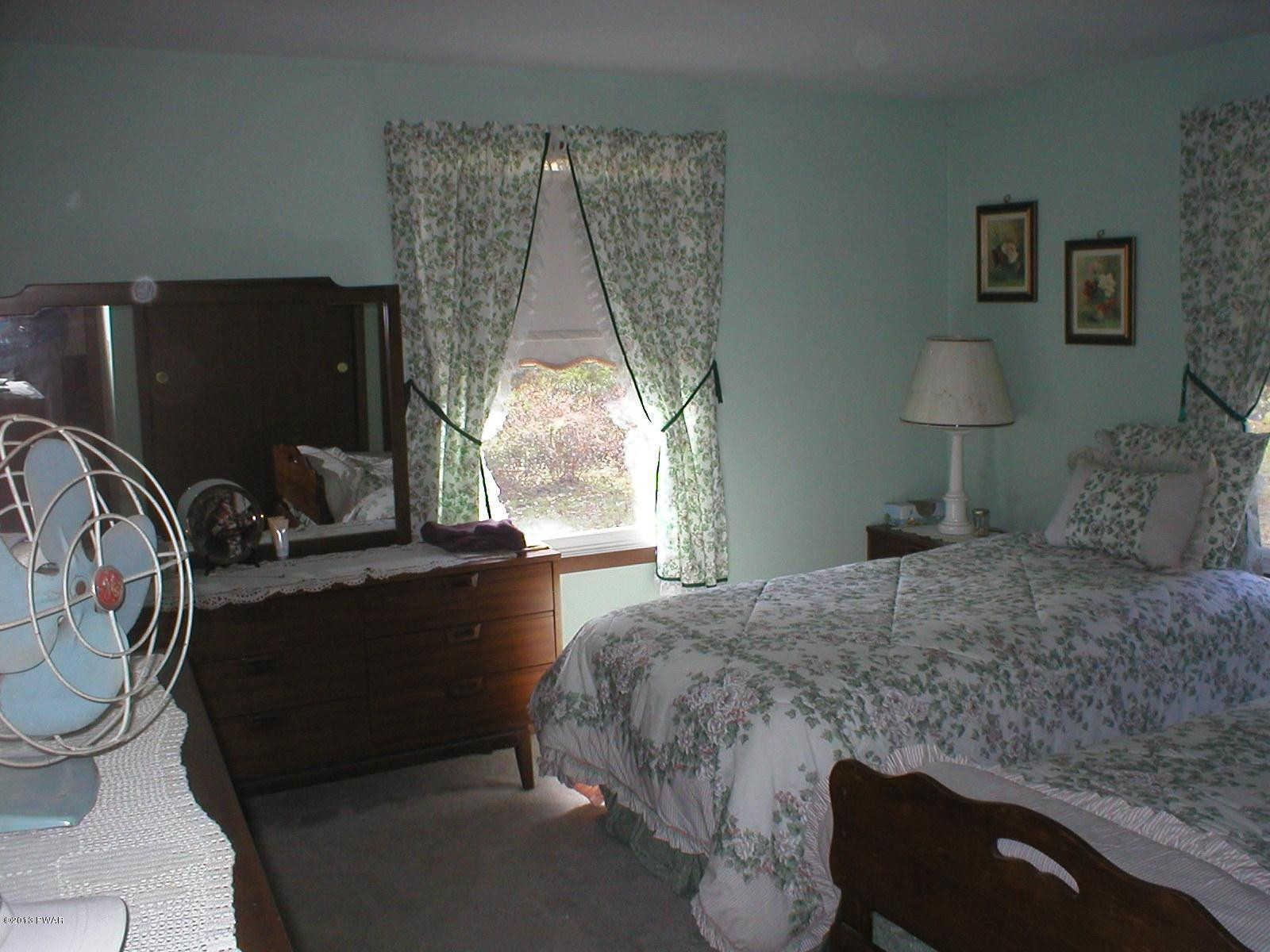396 Little Walker Road Shohola, PA 18458 - Photo 19 of 50
