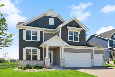 $825,000 | 4941 Obsidian Way, Victoria, MN 55386