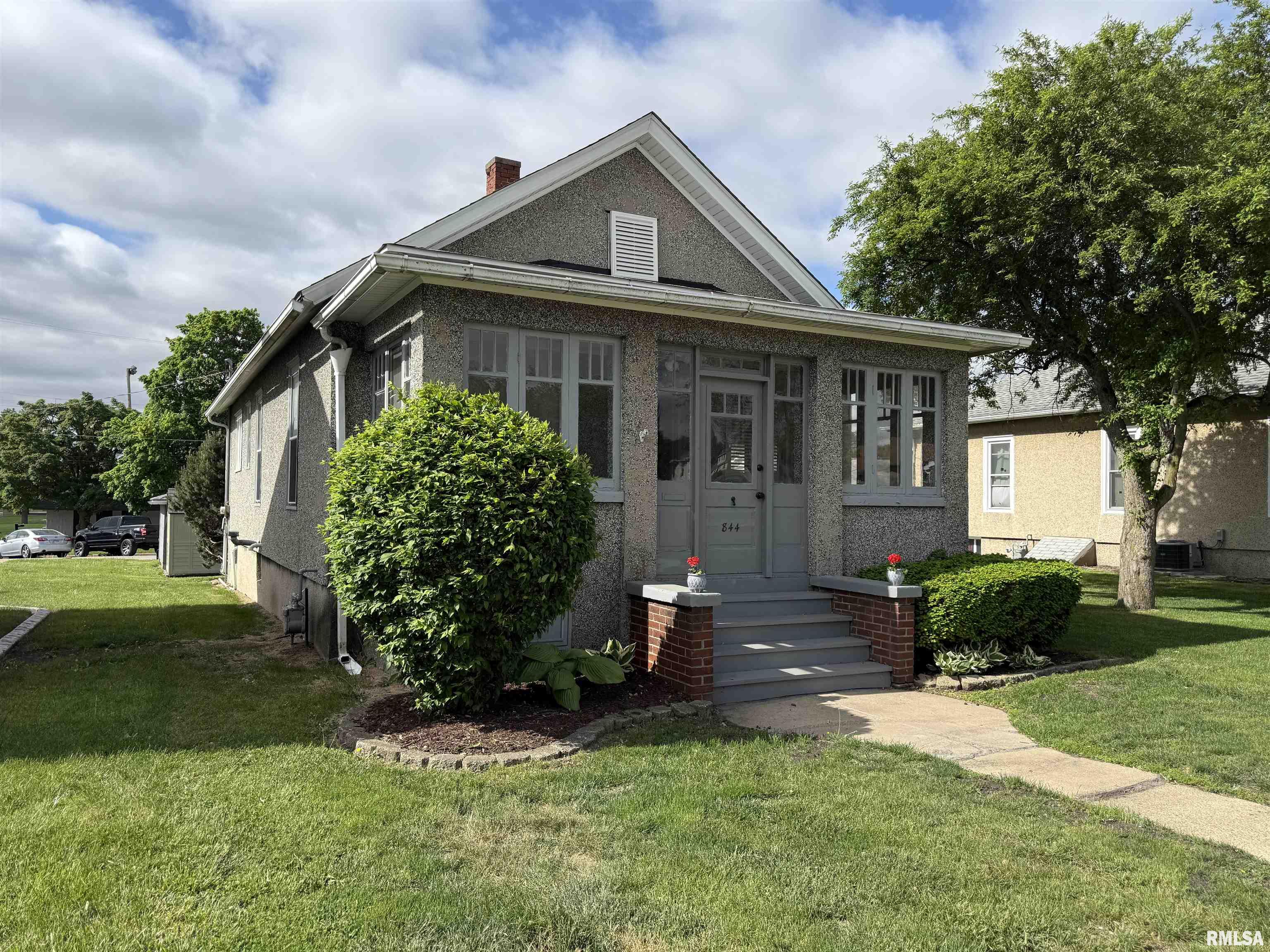 844 Walnut Road LaSalle, IL 61301 - Photo 3 of 17
