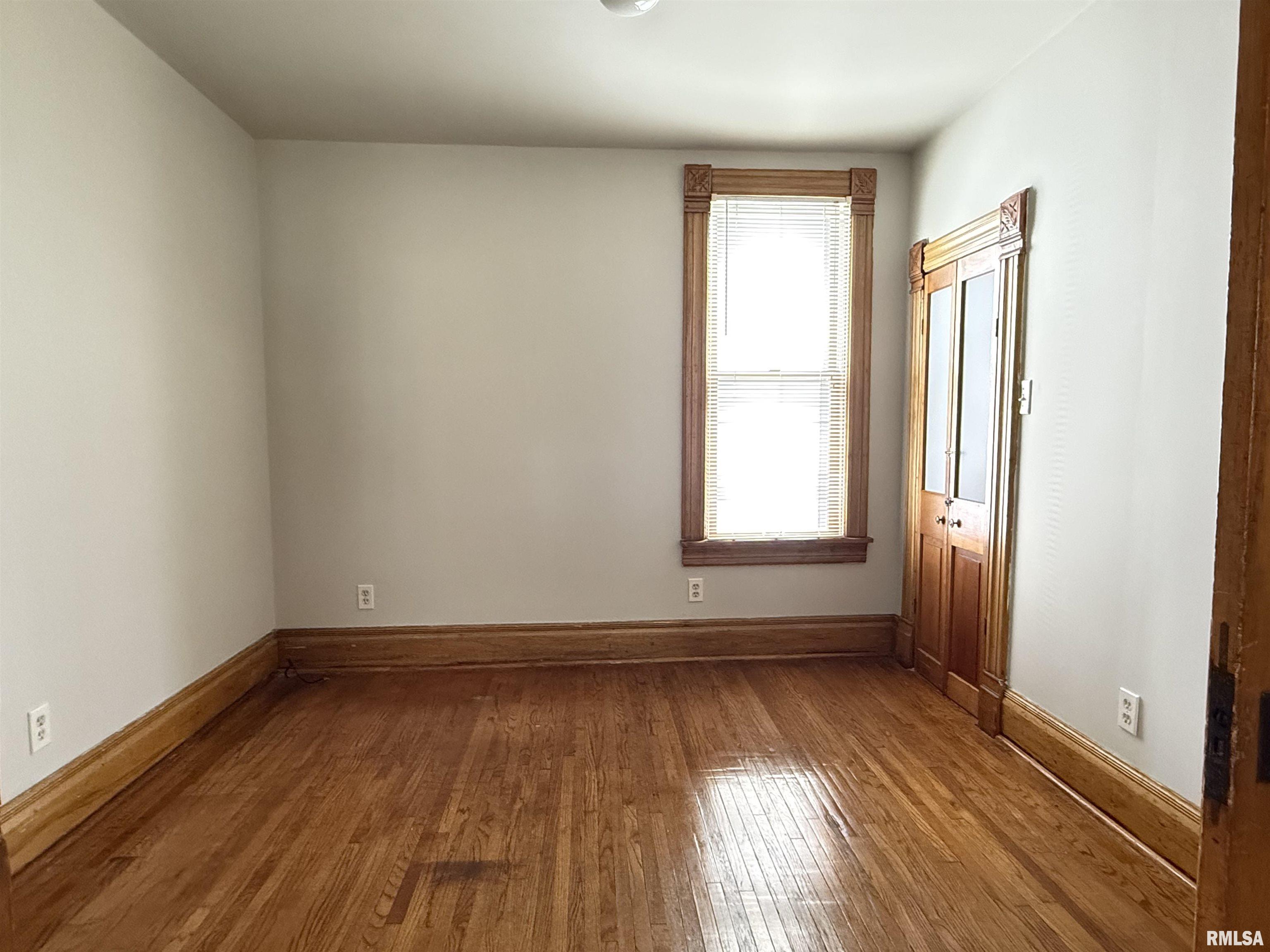 844 Walnut Road LaSalle, IL 61301 - Photo 10 of 17