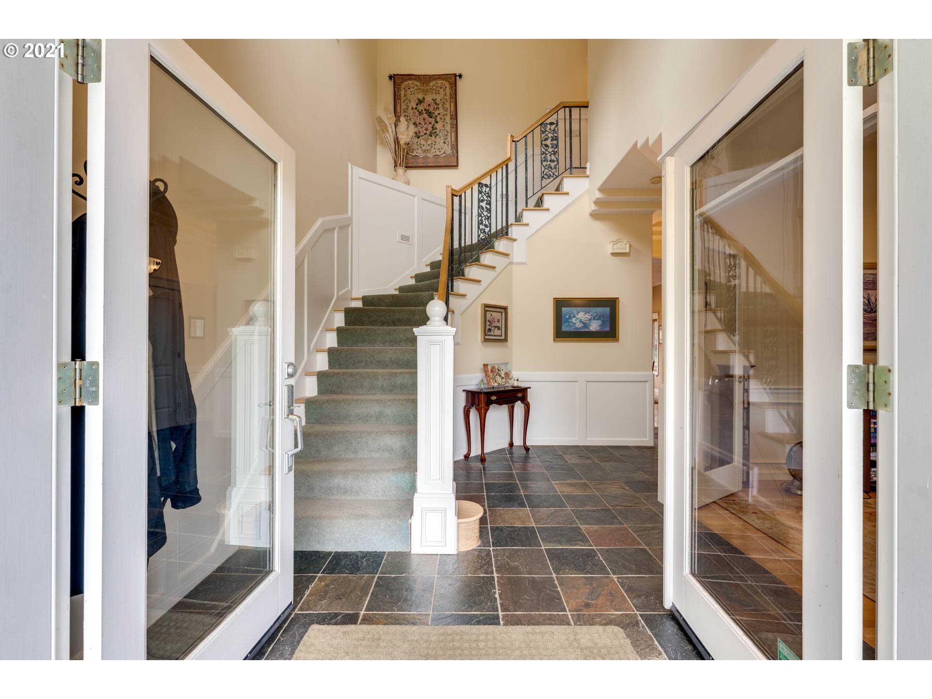 27603 Northeast 10th Avenue Ridgefield, WA 98642 - Photo 2 of 32 a view of entryway and hall with dining area