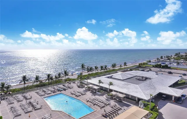 $740,000 | 1950 South Ocean Drive, Unit 7E, Hallandale Beach, FL 33009