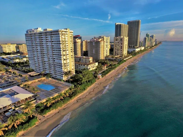 $740,000 | 1950 South Ocean Drive, Unit 7E, Hallandale Beach, FL 33009