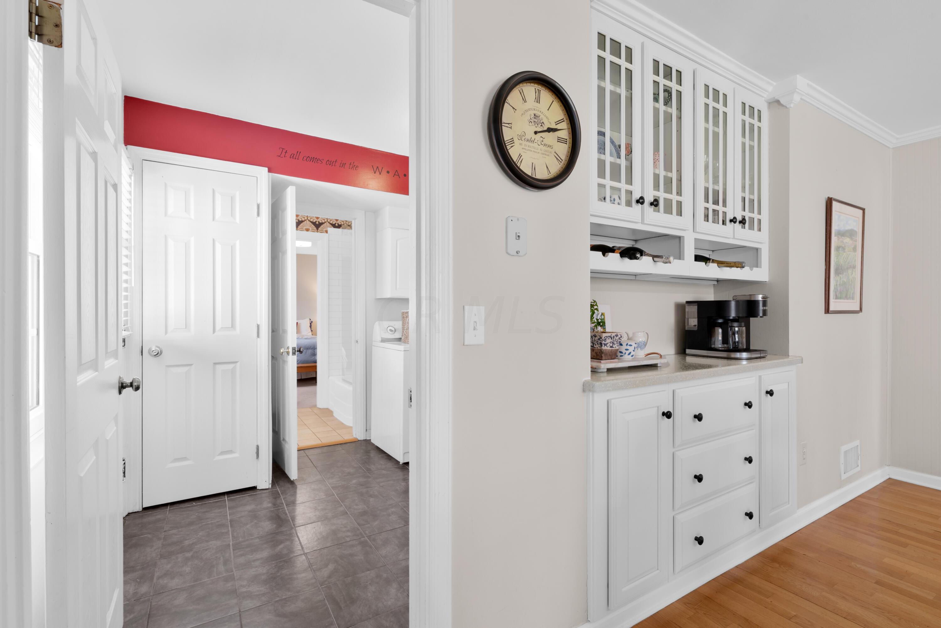 4248 Dublin Road Columbus, OH 43221 - Photo 25 of 54 26