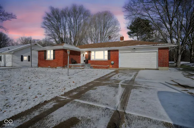 $179,000 | 2618 West 25th Street, Anderson, IN 46011