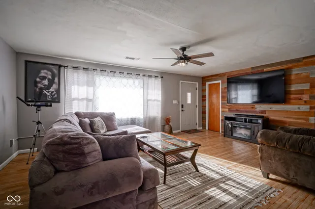 $179,000 | 2618 West 25th Street, Anderson, IN 46011