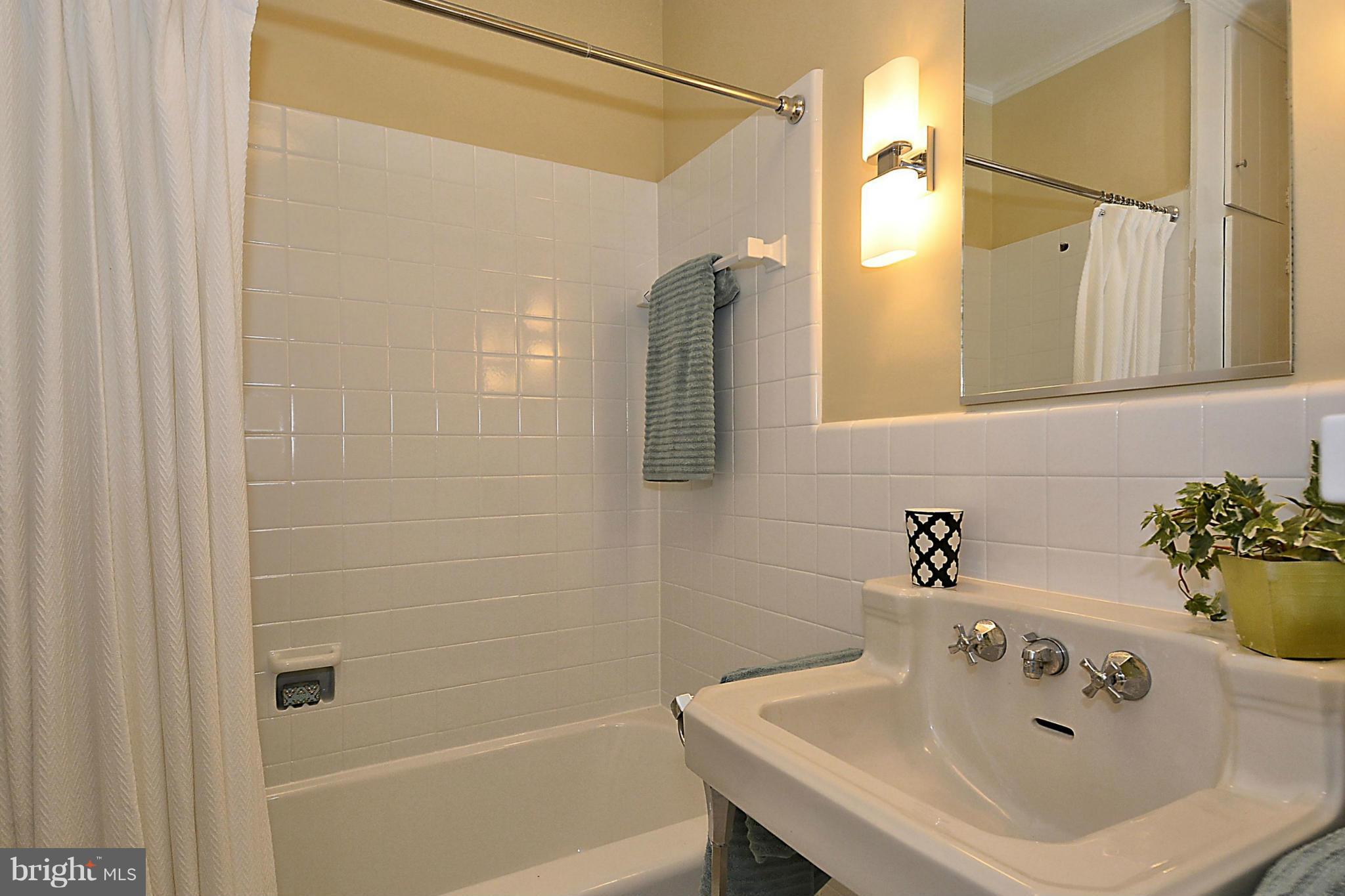3100 Rolling Road Chevy Chase, MD 20815 - Photo 19 of 30 Main Level Master Bath
