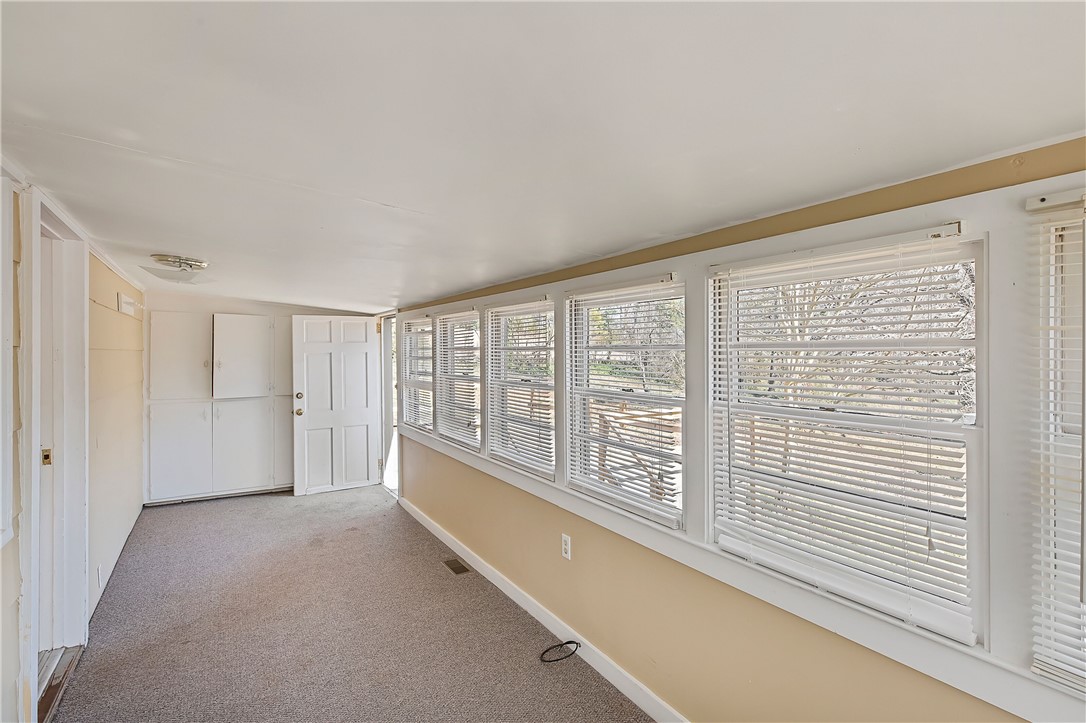 134 Hood Road Greenville, SC 29611 - Photo 12 of 19 Gallery Image 12