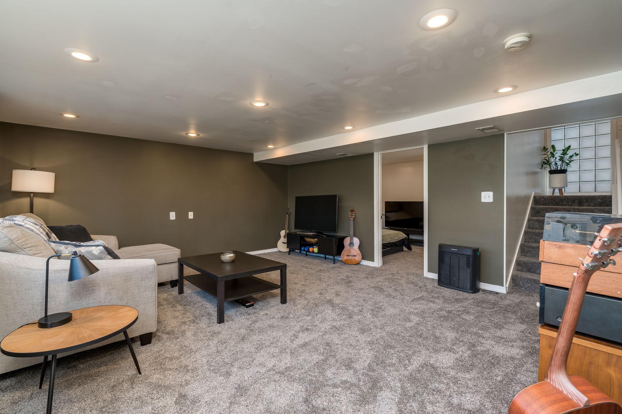 925 East Main Street Mankato, MN 56001 - Photo 15 of 34