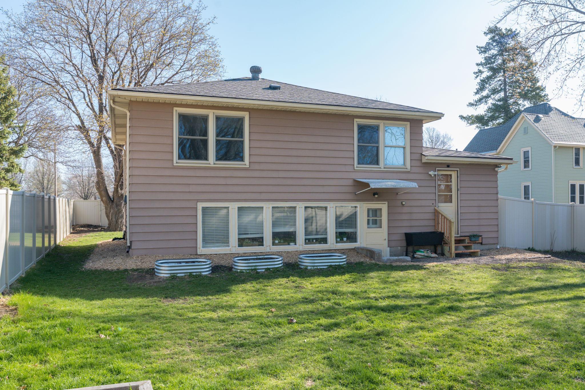 925 East Main Street Mankato, MN 56001 - Photo 29 of 34