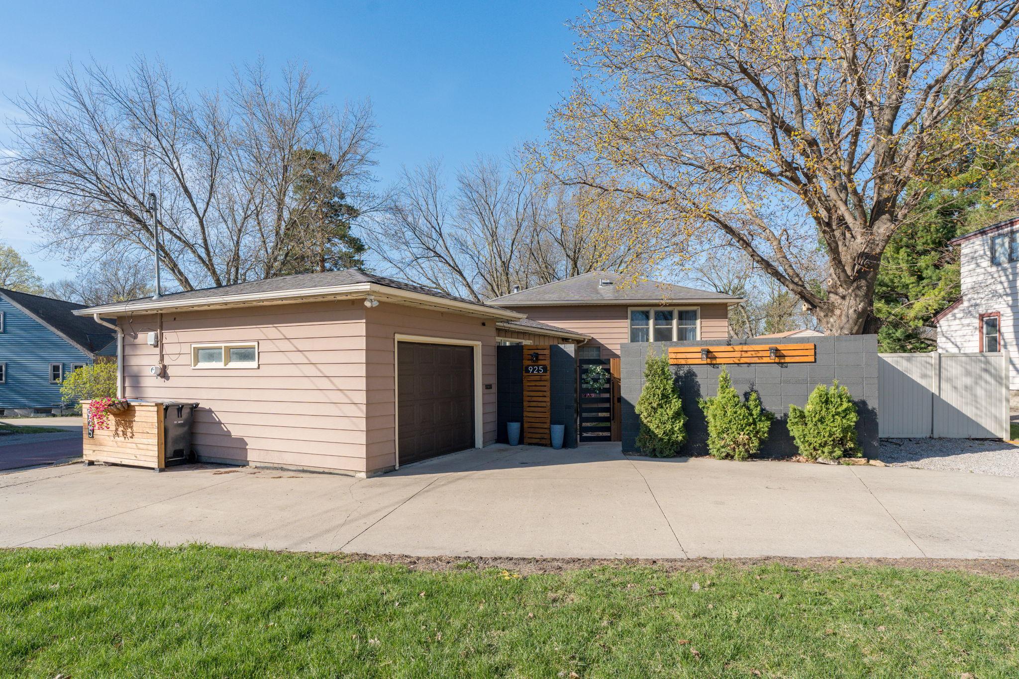 925 East Main Street Mankato, MN 56001 - Photo 33 of 34