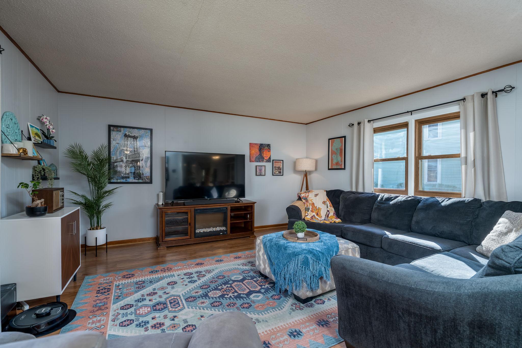 925 East Main Street Mankato, MN 56001 - Photo 4 of 34