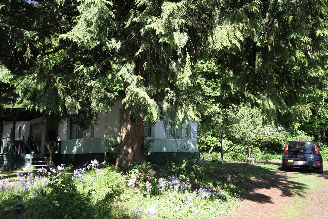 1721 Benson Road, Unit 111 Point Roberts, WA 98281 - Photo 4 of 5