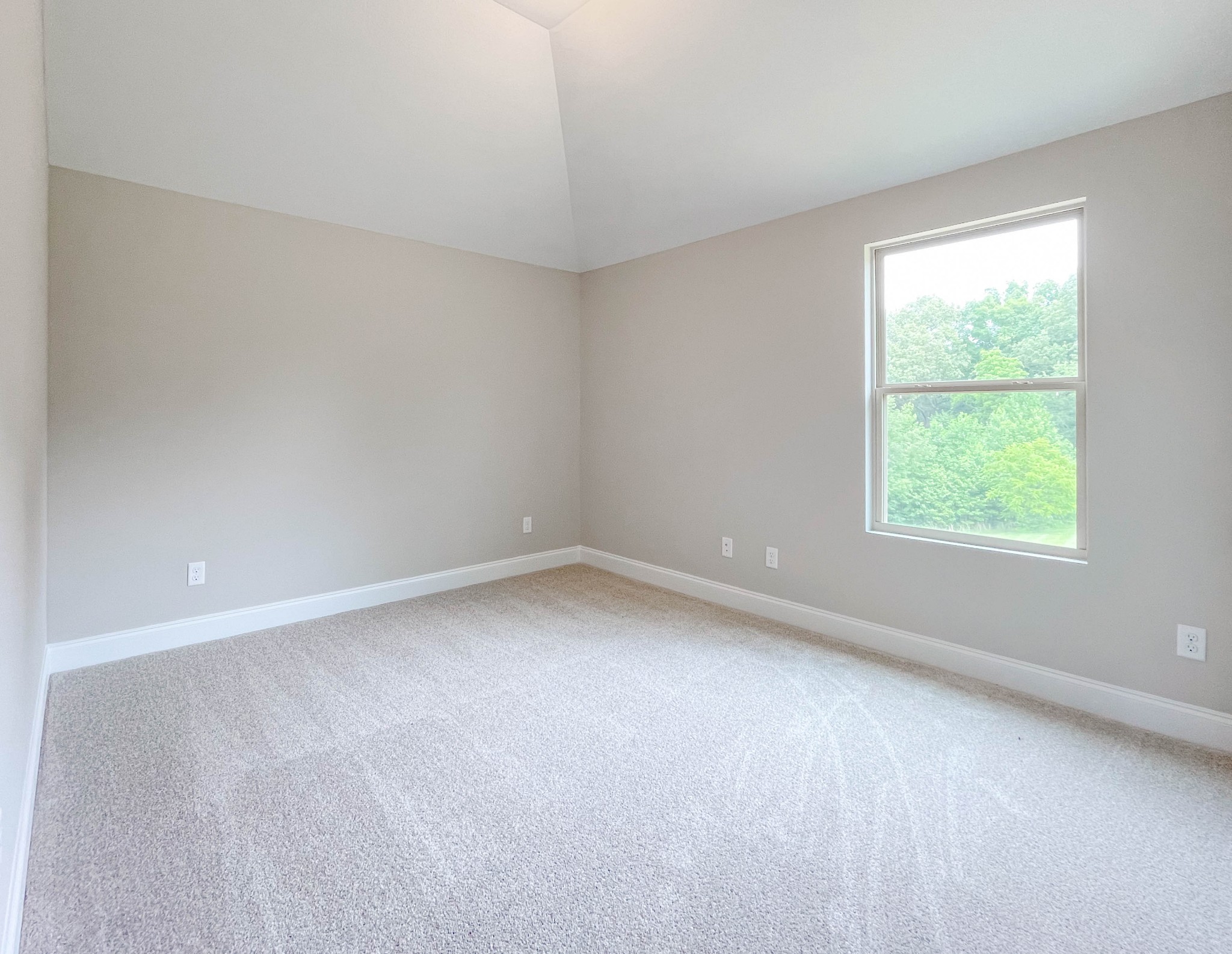 301 Old Columbia Road Dickson, TN 37055 - Photo 22 of 22 an empty room with a window