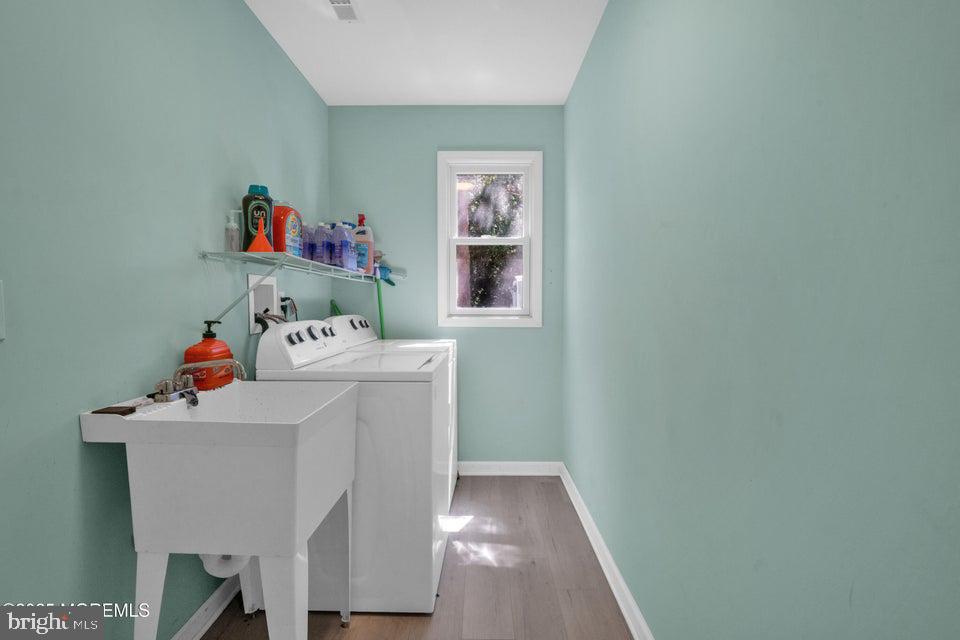 308 Cedar Grove Road Toms River, NJ 08753 - Photo 14 of 35