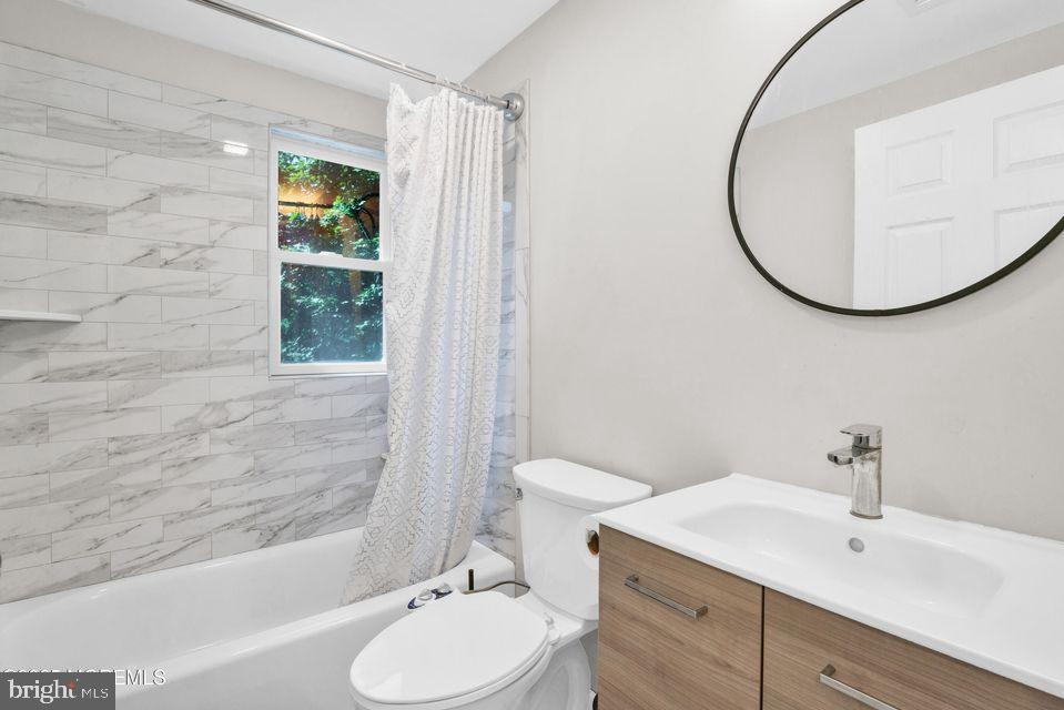 308 Cedar Grove Road Toms River, NJ 08753 - Photo 30 of 35