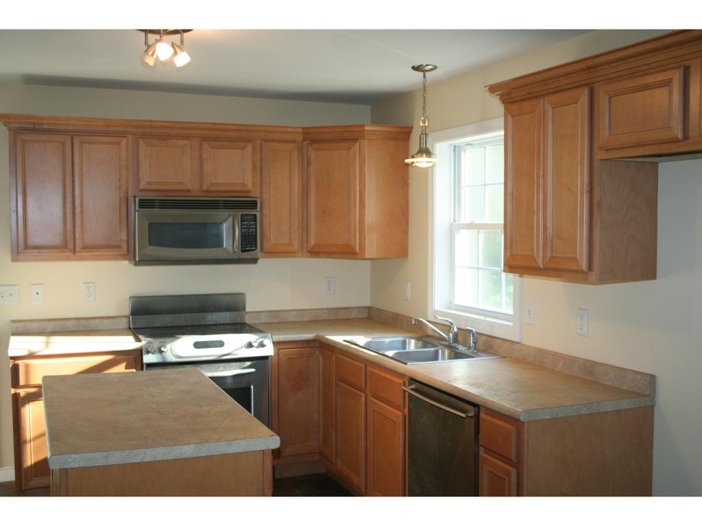398 West Hill Road Troy, NH 03465 - Photo 3 of 10