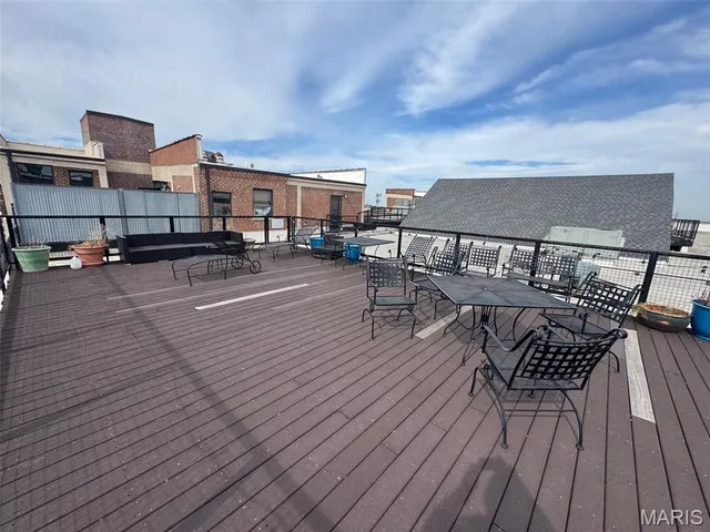 $149,900 | 2020 Washington Avenue, Unit 503, St. Louis, MO 63103