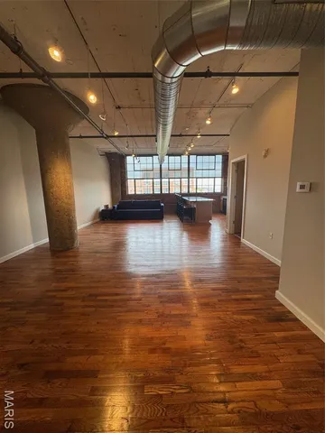 $149,900 | 2020 Washington Avenue, Unit 503, St. Louis, MO 63103