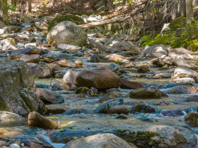 $1,400,000 | 440 Belfast Road, Unit NAAN D1, Camden, ME 04843