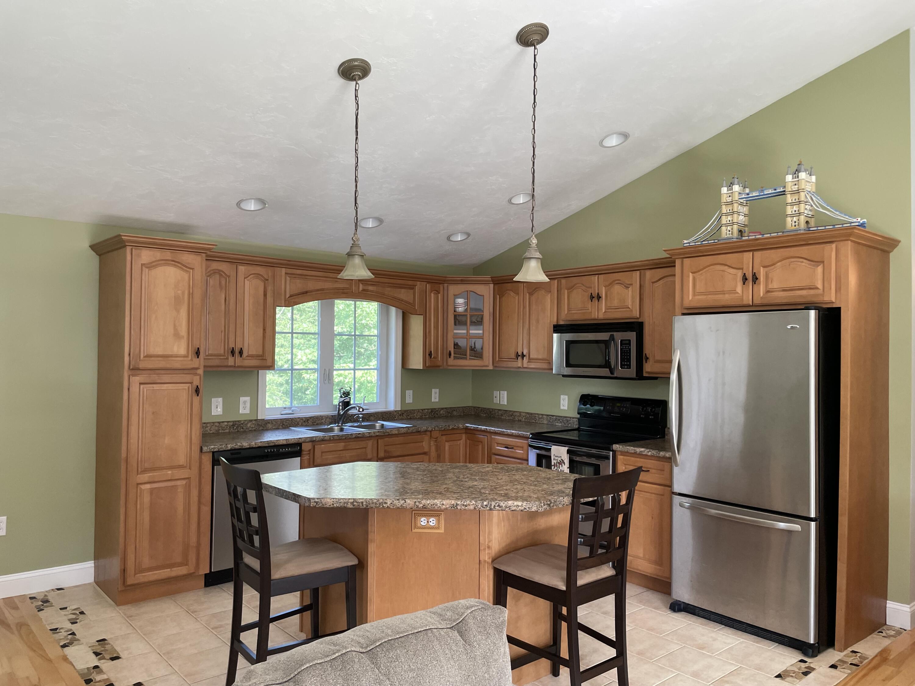 650 Albion Road Benton, ME 04901 - Photo 6 of 29 20