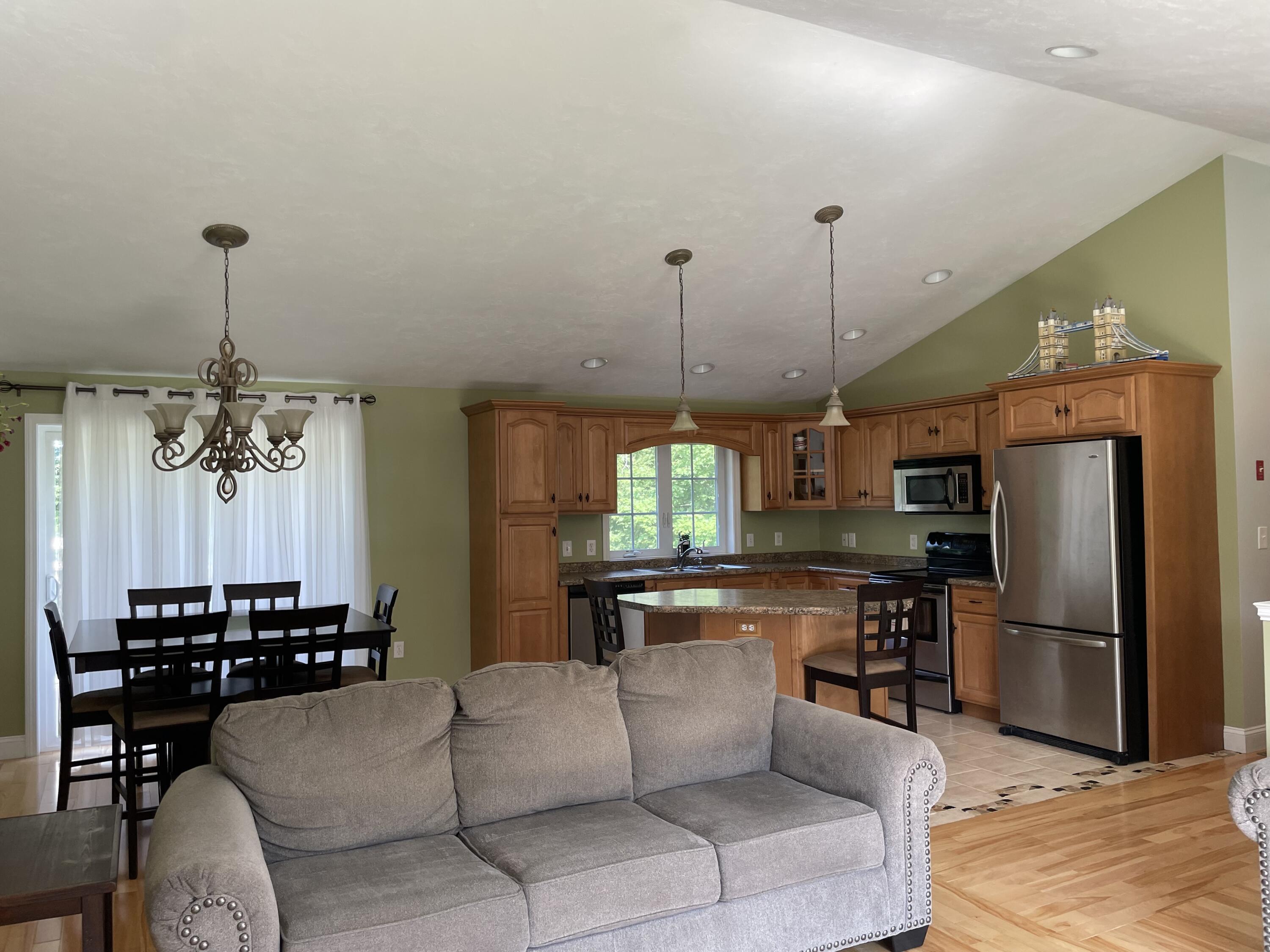 650 Albion Road Benton, ME 04901 - Photo 9 of 29 28