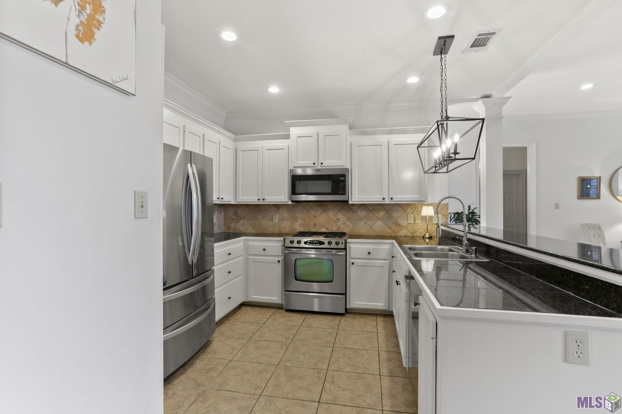 10819 Springtree Avenue Baton Rouge, LA 70810 - Photo 10 of 24 Gallery Image 10