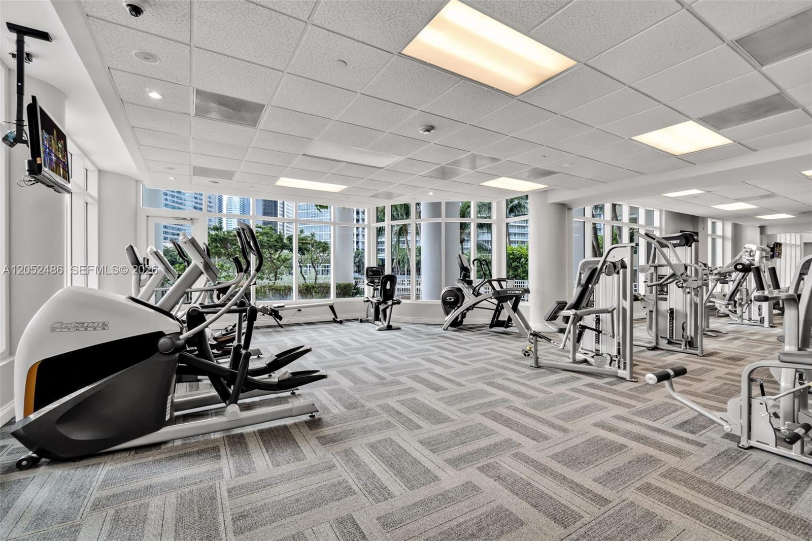 801 Brickell Key Boulevard, Unit 2108 Miami, FL 33131 - Photo 30 of 37