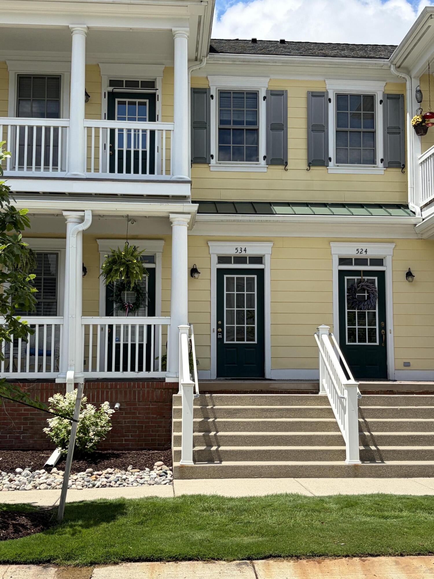 534 Constitution Street, Unit 42 Canton, MI 48188 - Photo 2 of 25 IMG_5402