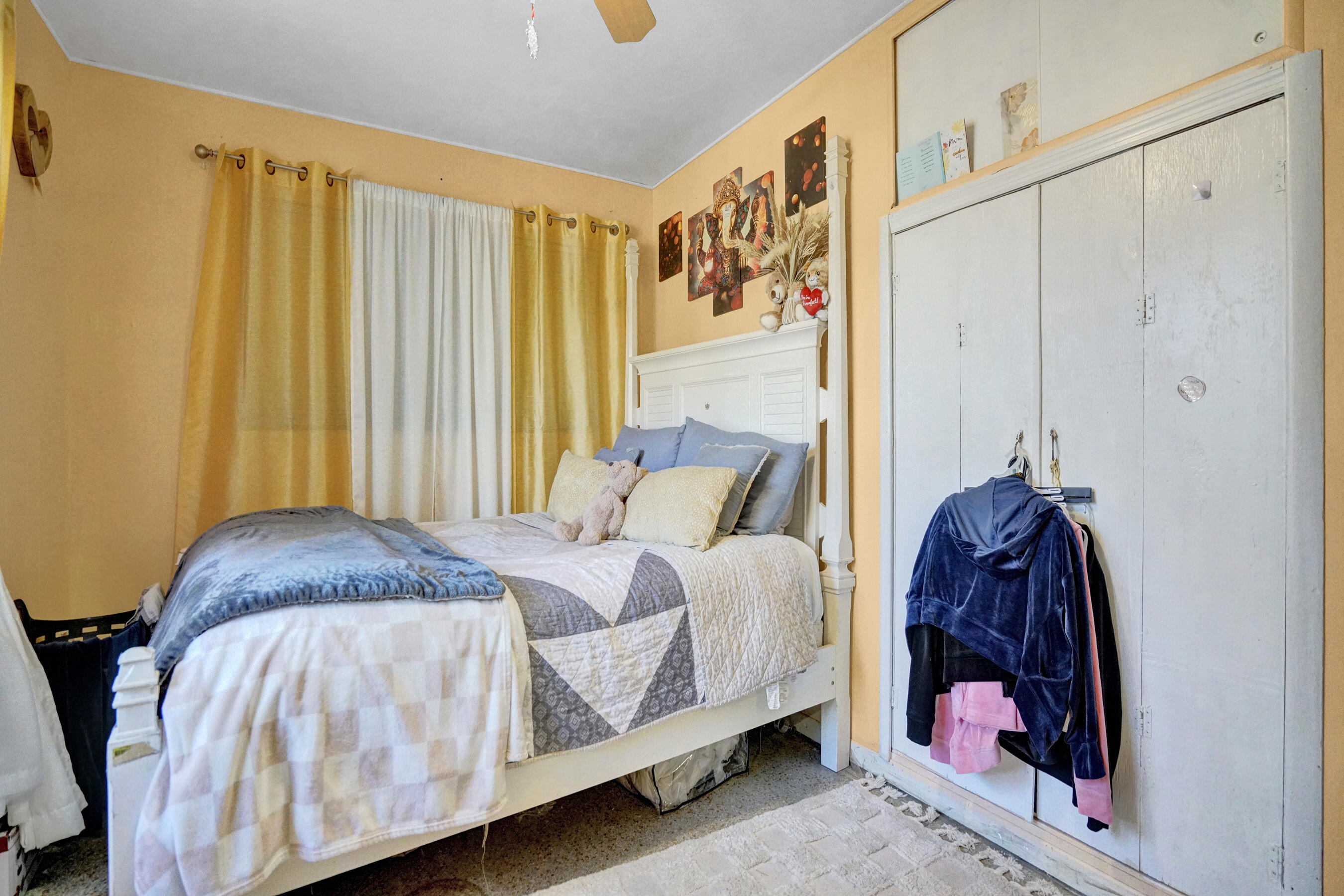640 Northeast 24th Street Pompano Beach, FL 33064 - Photo 17 of 35 DSC05485