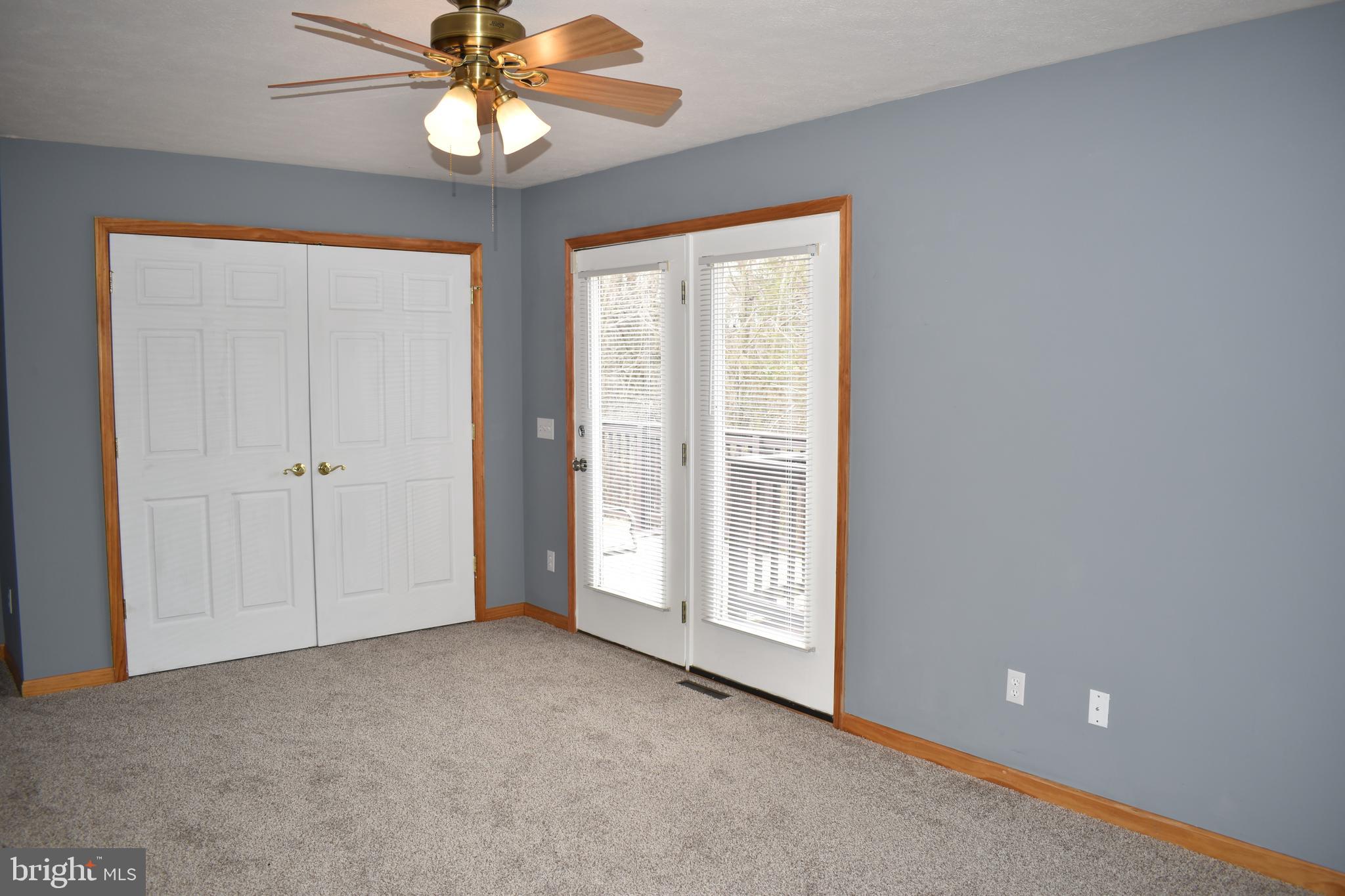 13704 Orchard Ridge Road Hancock, MD 21750 - Photo 8 of 27 Large closet and ceiling fan too