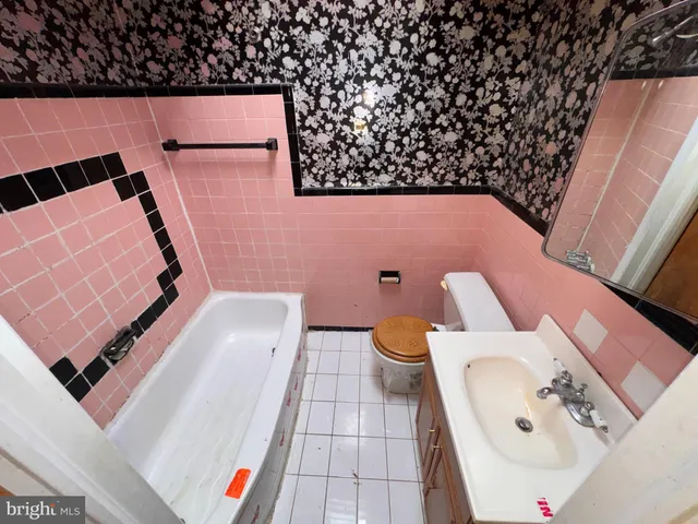 $150,000 | 1117 Tremont Drive, Glenolden, PA 19036