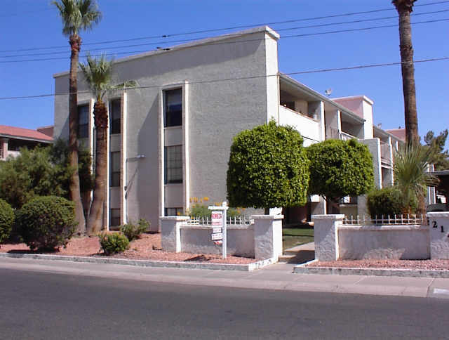 214 East Ruth Avenue, Unit 113 Phoenix, AZ 85020 - Photo 1 of 16 Primary Photo