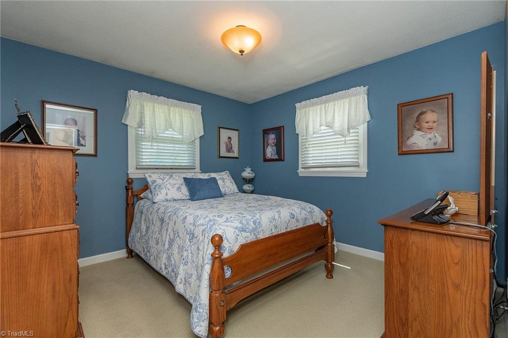 421 Dove Point Lexington, NC 27295 - Photo 16 of 40