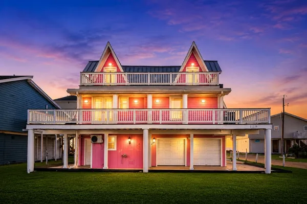 $1,185,000 | 21239 Gulf Drive, Galveston, TX 77554