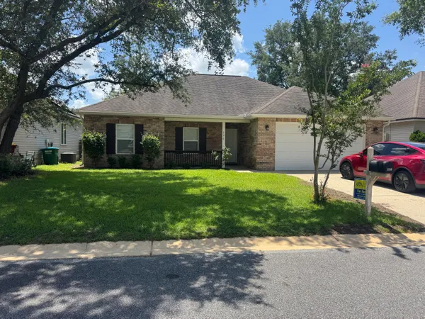 $1,950 | 156 Creve Core Drive, Crestview, FL 32539