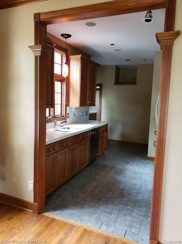 515 Harrison Street Rochester, MI 48307 - Photo 8 of 29 Kitchen2.jpg