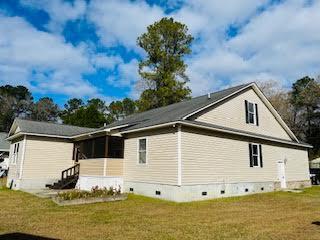 105 Sinclair Road Summerville, SC 29483 - Photo 1 of 8 049A16F4-D01E-4C21-8E49-0F83DDA563F8