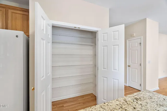 $725,000 | 302 Peachtree Point Court, Cary, NC 27513