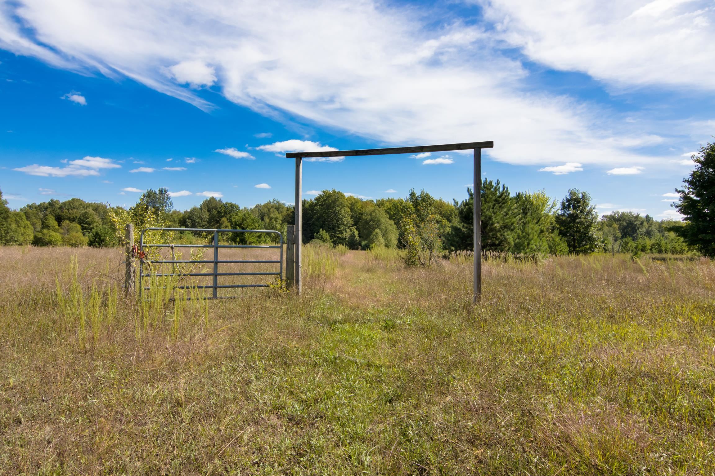 6727 Pierce Road Kingsley, MI 49649 - Photo 41 of 53 1950585-7fcb5b82-f636-4608-b234-2cde2579c439.JPG