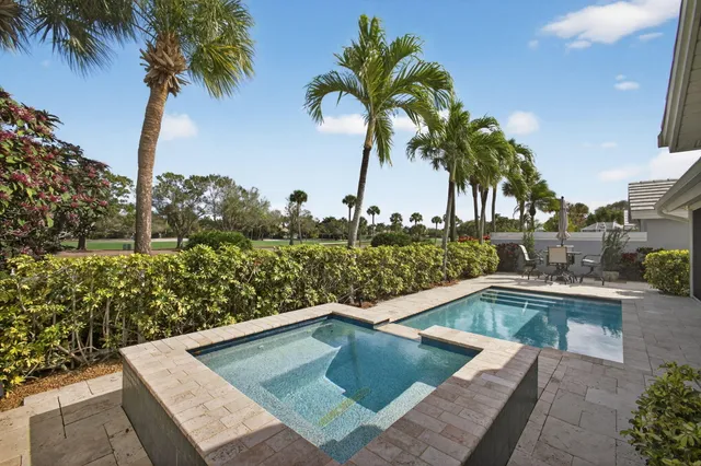 $779,000 | 2386 Saratoga Bay Drive, West Palm Beach, FL 33409